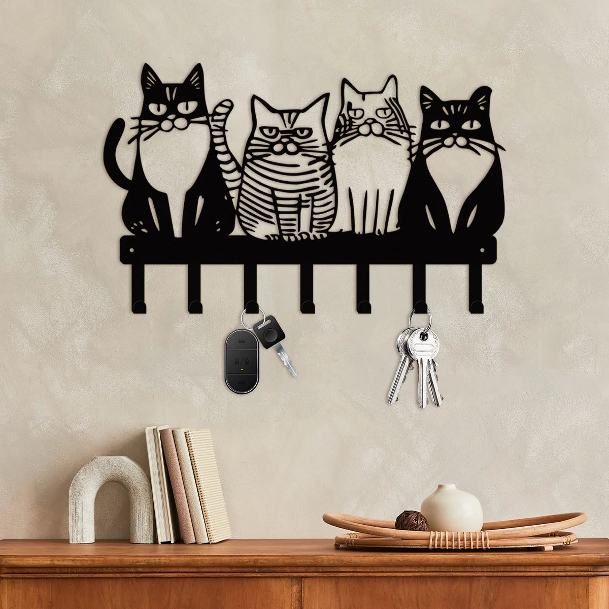 Charming Cat Metal Wall Rack