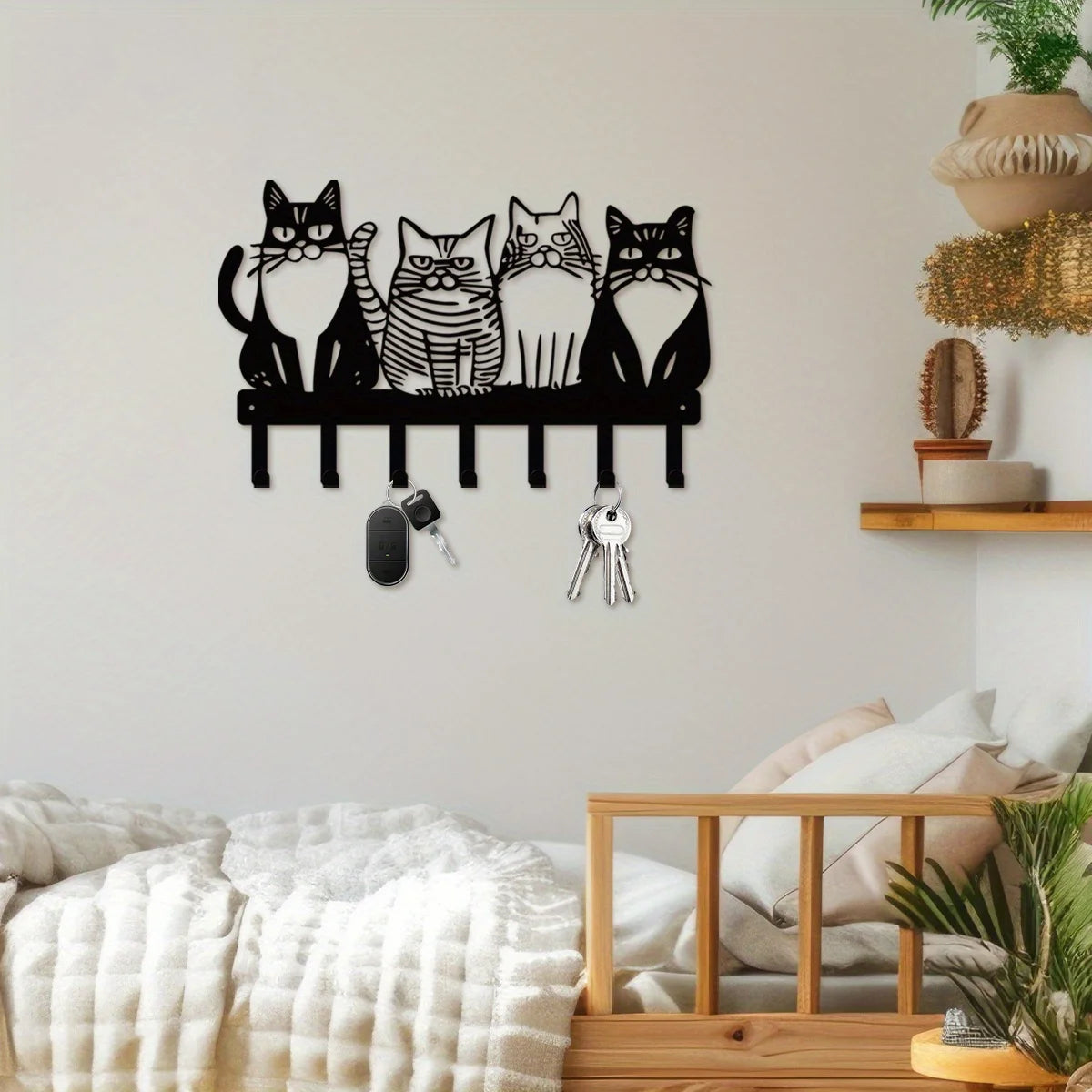 Charming Cat Metal Wall Rack